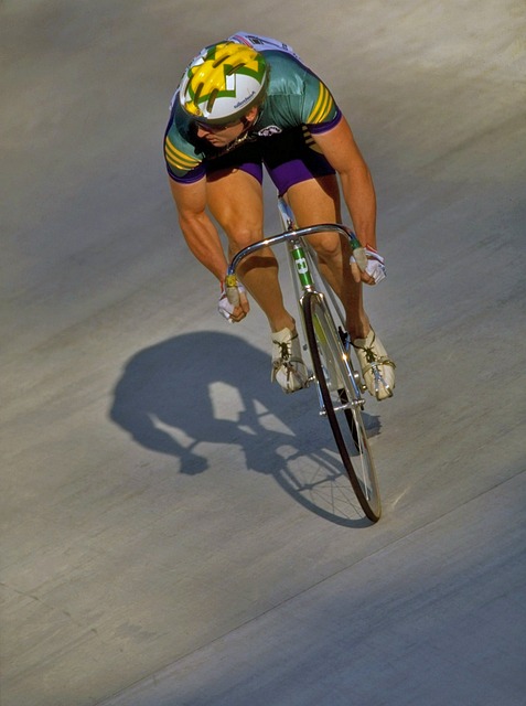 庫明加表示庫裏和追夢復出讓大家的情況變得更輕松.